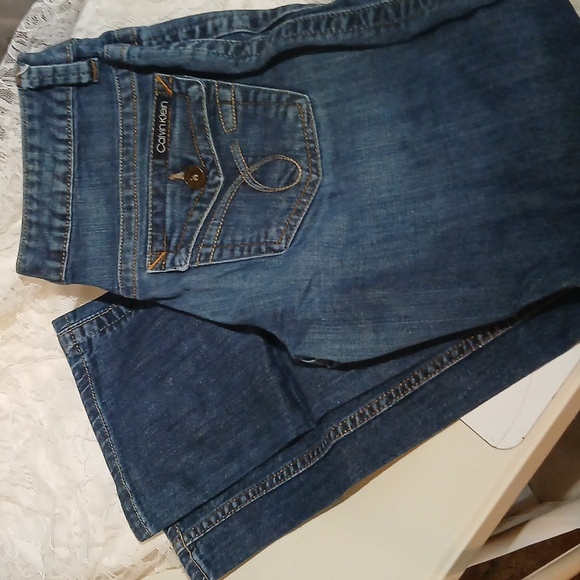 Calvin Klein Blue Denim Jeans Sz 8 Wm with Buttoned Pockets - Picture 5 of 5